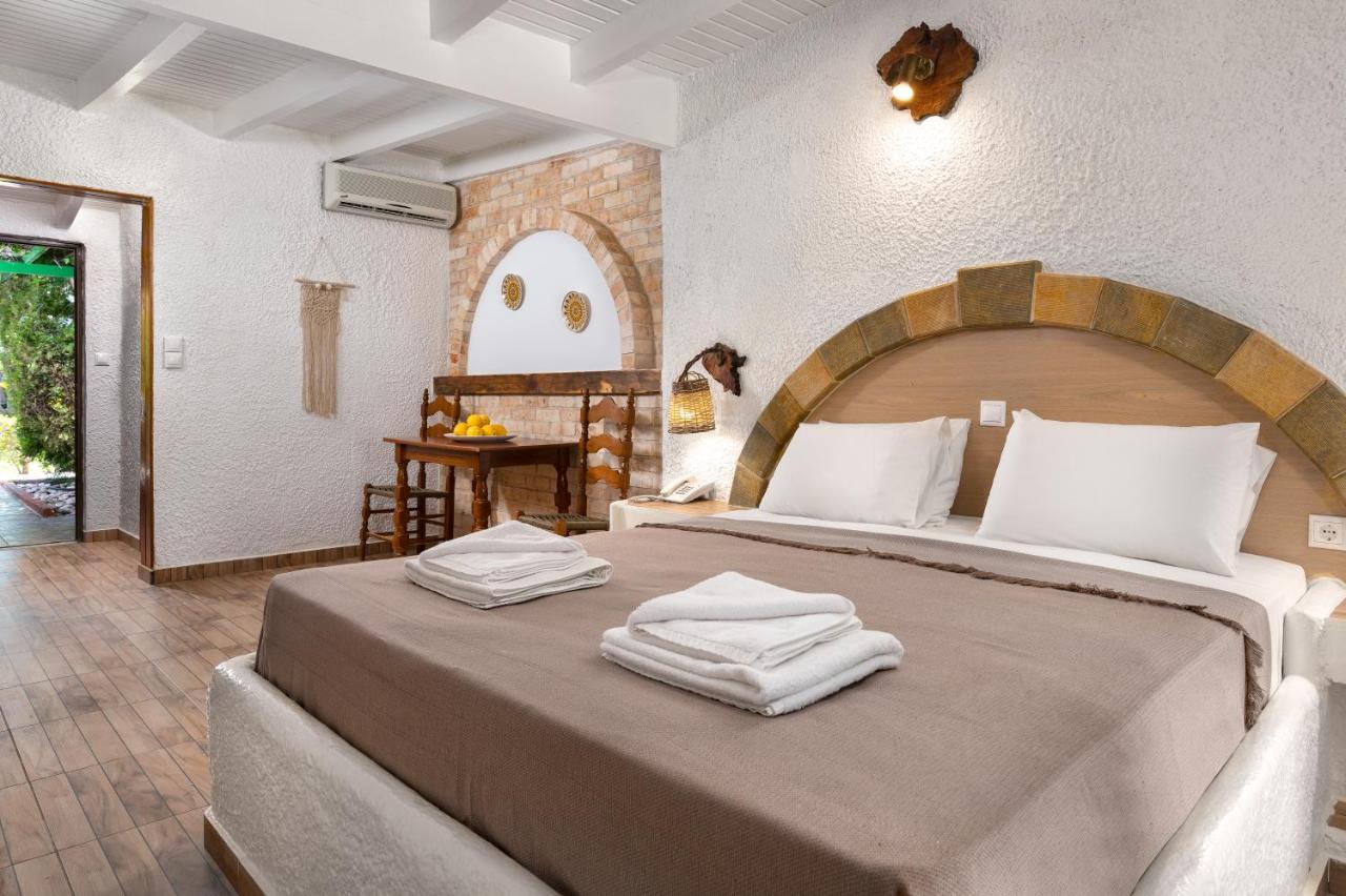 קולימביה Elefteria Apts & Suites מראה חיצוני תמונה