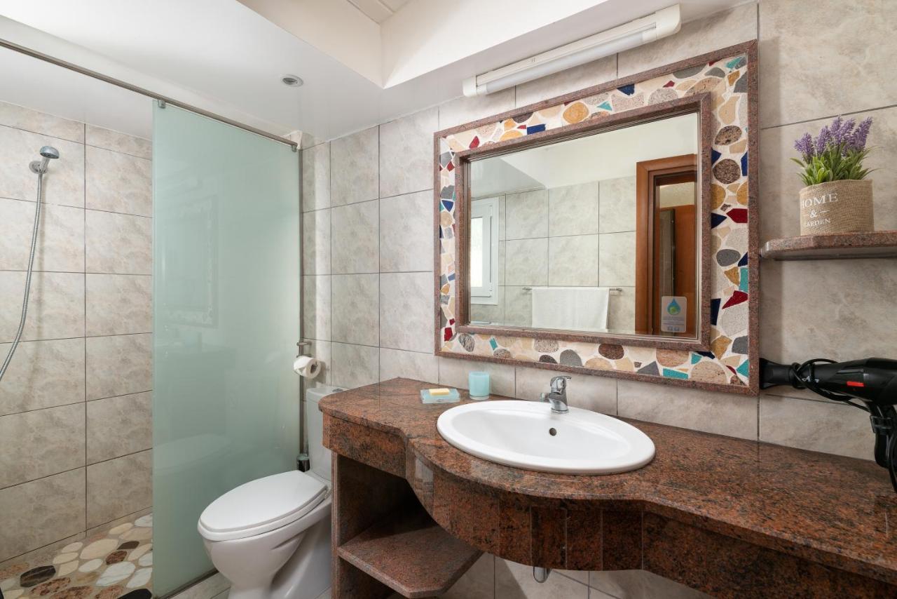 קולימביה Elefteria Apts & Suites מראה חיצוני תמונה