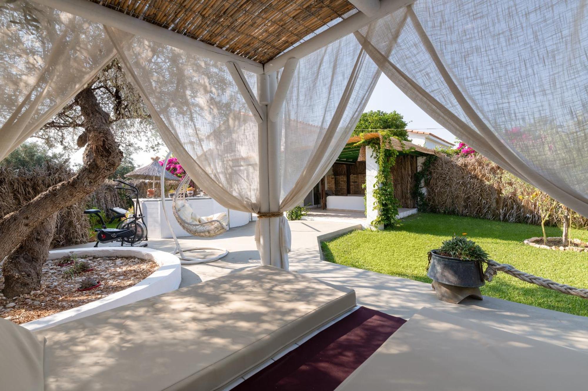 קולימביה Elefteria Apts & Suites מראה חיצוני תמונה